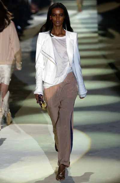 Look 13
